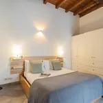 Up On The Roof By Rent Apartmán Como