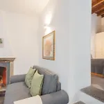 Up On The Roof By Rent Apartmán Como